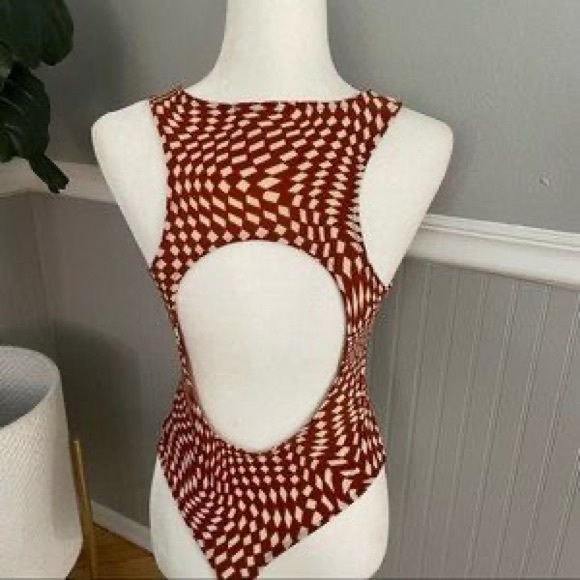 Open Edit (Nordstrom) Bodysuit - Picture 2 of 4